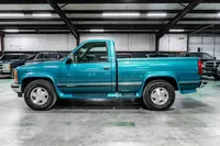1993-Chevrolet-K1500-Bright Teal Metallic-189857-34.jpg